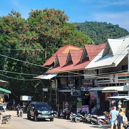Nin Kantiang Bay Koh Lanta Exterior photo